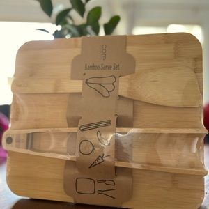 CORE BAMBOO cutting board and serve set.